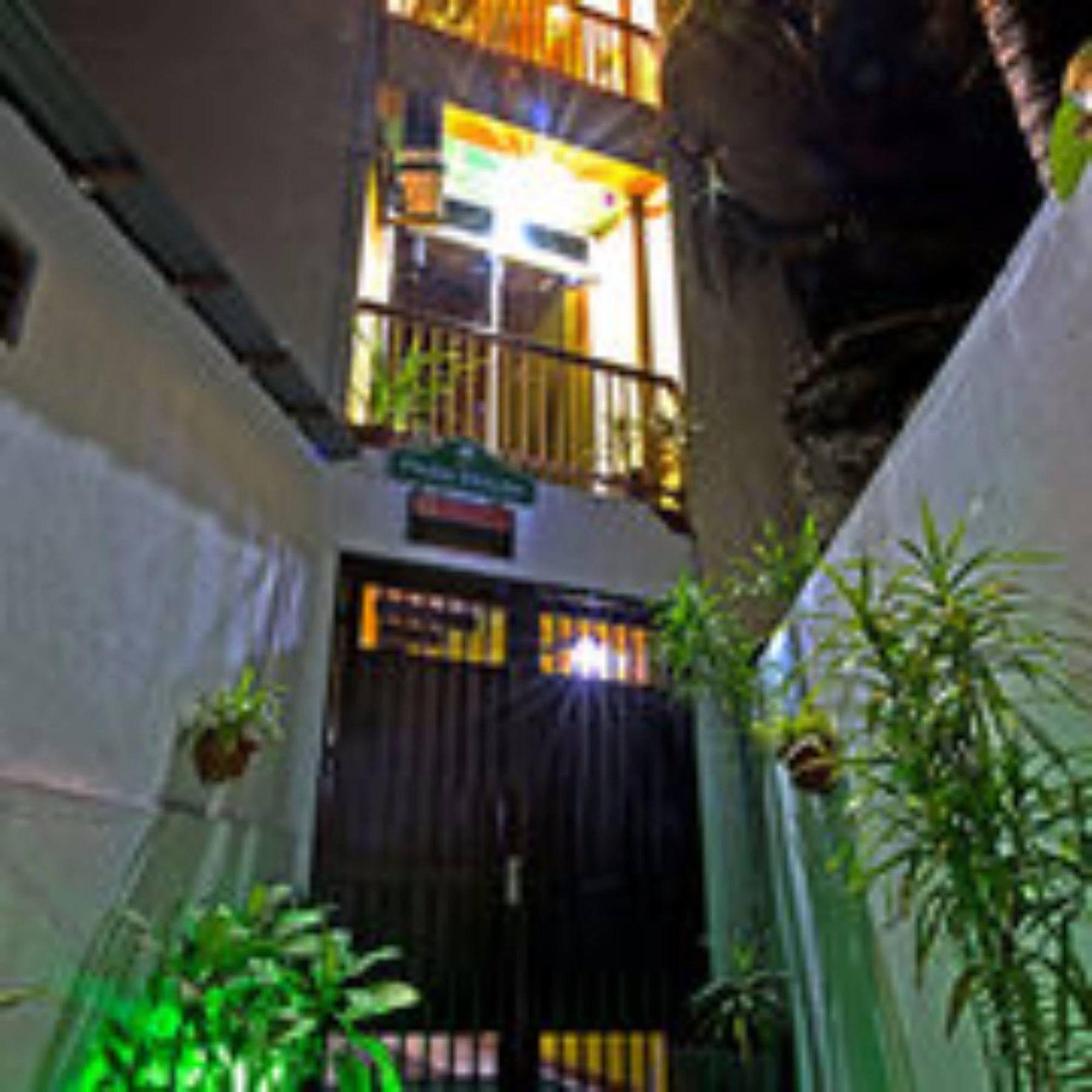 The Park House Hotel Мале Екстериор снимка